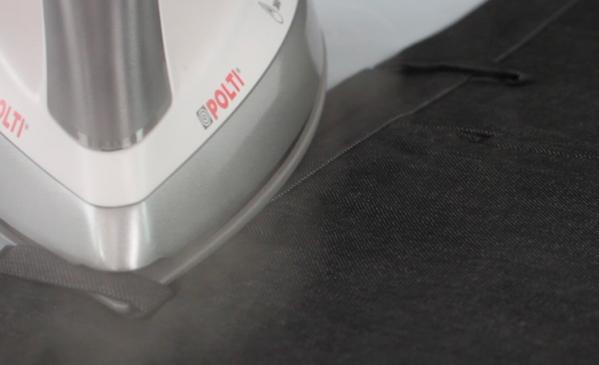 Como engomar as calças sem esforço: o segredo está no vapor!