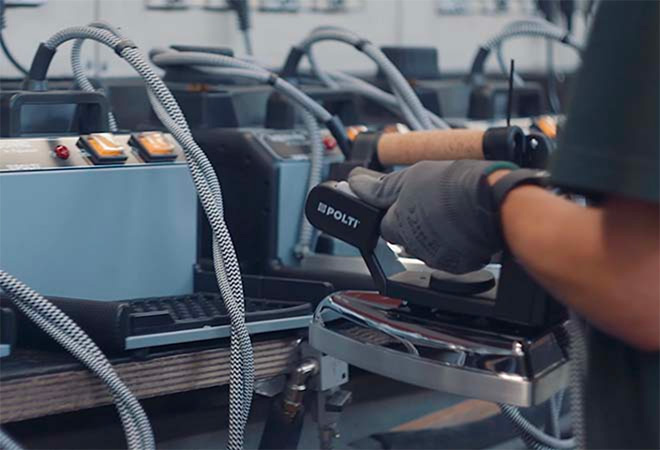 Ferro a vapor reformado nos laboratórios da Polti